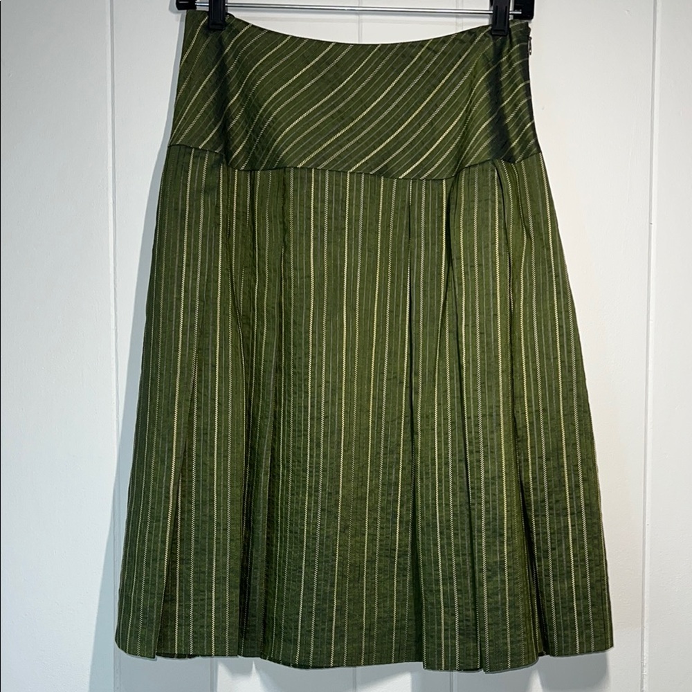 Lafayette 148  Green Pleated Knee-Length Skirt